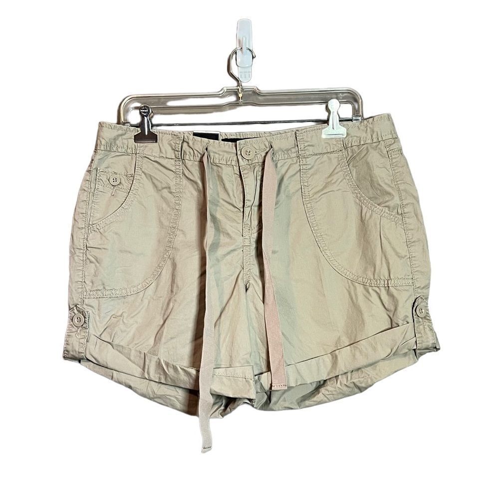 NWT! Calvin Klein jeans biege cargo shorts